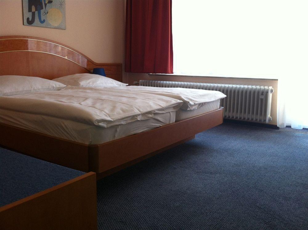 Hotel Europa Pforzheim Buitenkant foto