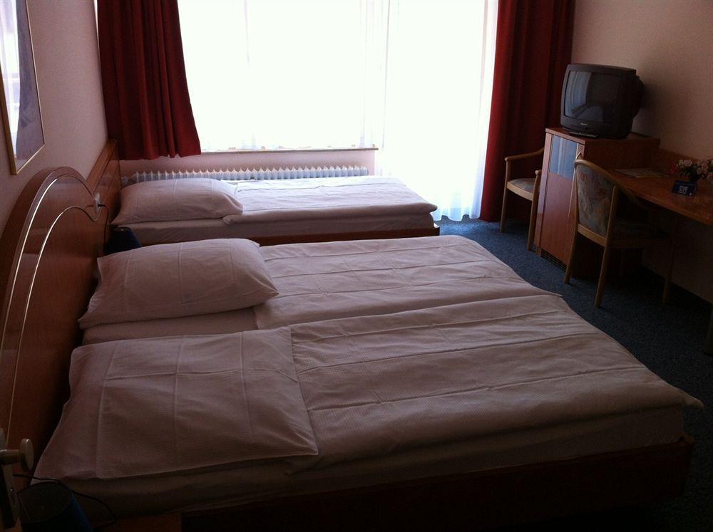 Hotel Europa Pforzheim Buitenkant foto