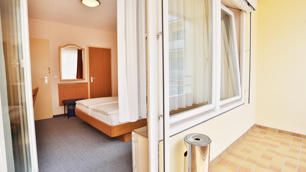Hotel Europa Pforzheim Buitenkant foto