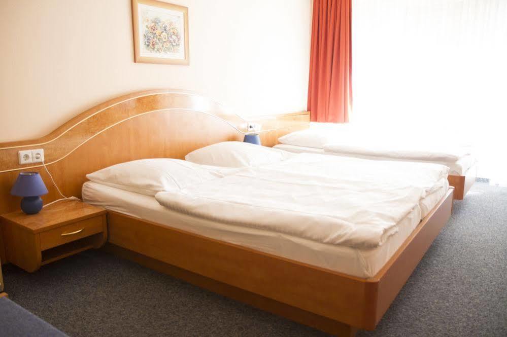 Hotel Europa Pforzheim Buitenkant foto
